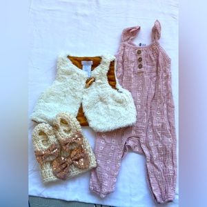 Baby girl clothes bundle